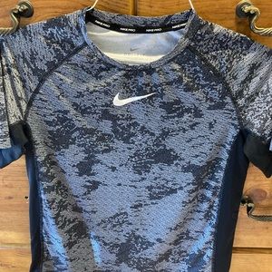Nike pro Dri-fit xl boys shirt